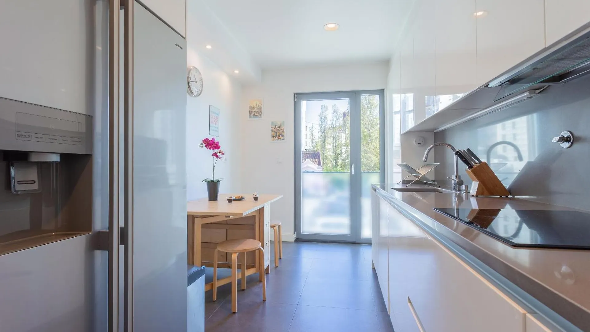 Апартаменты Ldapartments - Spacious Lisbon Haven W/Lift&Garage